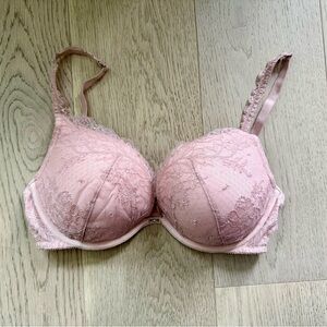 Victoria's Secret Blush Plunge Push-Up Lace Bra
